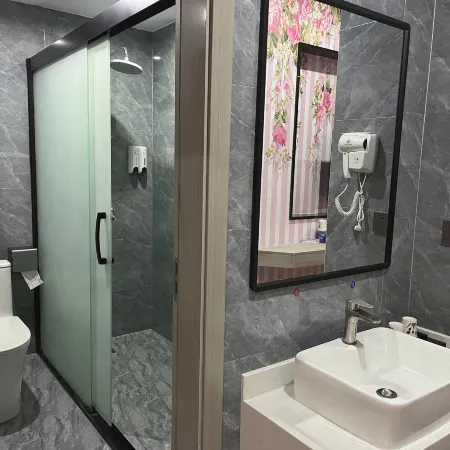 Pingguo Blue Dream Hotel (Pingguo Cultural Park Wanguan Commercial Plaza)