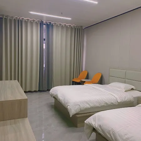 Yangjia Courtyard Homestay