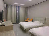 Yangjia Courtyard Homestay