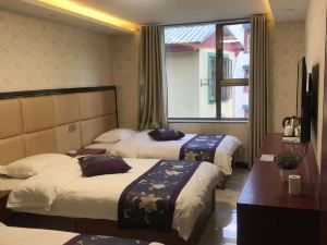 Yi Qingge Hotel