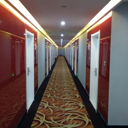 Xinle Dekaiyuan Express Hotel