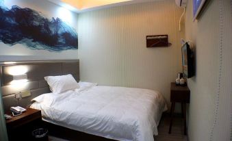 Dikai Select Hotel (Shanghai Hongqiao Road Subway Station)