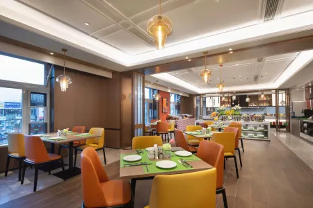 Hampton By Hilton Beijing Wuzi Xueyuan Road Отели рядом с достопримечательностью «E9 Zone Innovation Works»