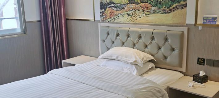 Donglan Xinhua Hotel Hotels in Donglan