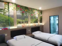 Chunhui Business Hotel