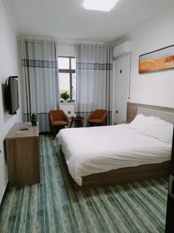 Xi'an Jiayu Hotel Отели рядом с достопримечательностью «Xi'an Fanyi University (East Area)»