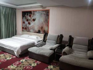 Yizheng Jiuzhou Business Hotel