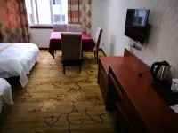Yunyang shanlihong Hotel