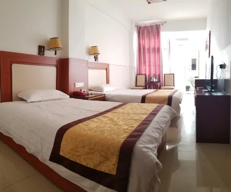 Anyuan Tianheng Business Hotel Отели рядом с достопримечательностью «Wuwei Tower»