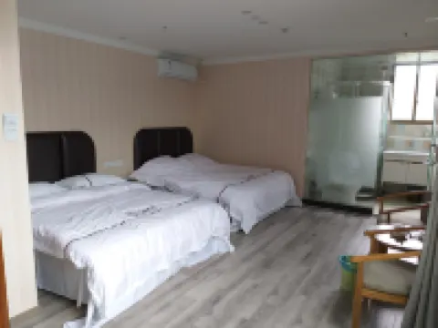 Zhufu Homestay Hotel berhampiran Hongcheng Taohua Ecological Garden