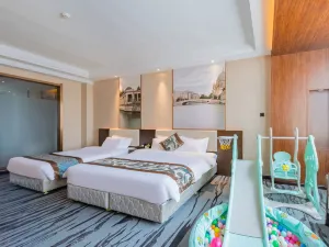 Yunwei Business Hotel
