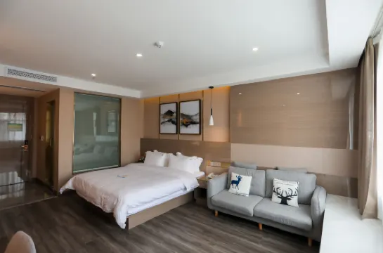Beehive Holiday Hotel - Pet friendly