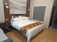 Guanling Hongyue Boutique Hotel (Yongning Middle School)