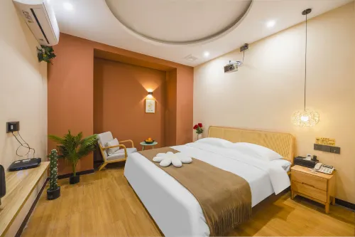 Yunmeng Hotel