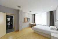 Motel Hotel (Shou County South Gate Roundabout) Hotels in Shou County