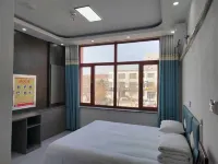 Qiaoqiao Hotel - Parkplatz