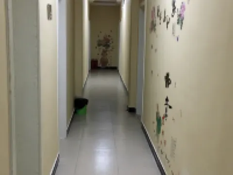 Gold Dragon Guest House