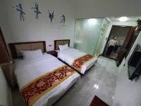 Weishi Jixiang Chinese Inn