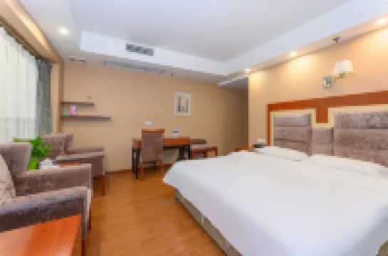 鄰水龍騰花園飯店