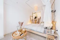 Shiguangli Apartment (Foshan Century Lotus Sports Center)