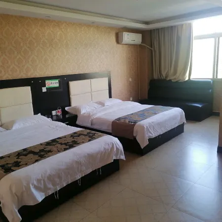 Huize Wangjianghong Business Hotel