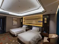 Fuqiang Grand Hotel Hotels in Shidian