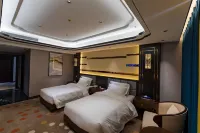 Fuqiang Grand Hotel Hotels in Shidian