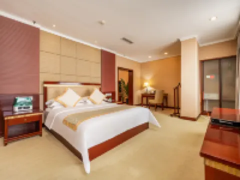 クムル市ホテル クムル市のホテル