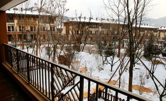 Sanxiong Fairy Tale Holiday Villa - Housity