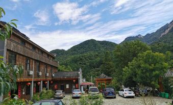 Tiantangzhai Laozhujia Farmhouse Inn