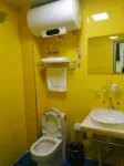 Zhoukou Yili Renhe Hotel - 2 stjerner
