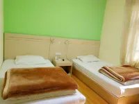 Tonghai Hongfu Hotel