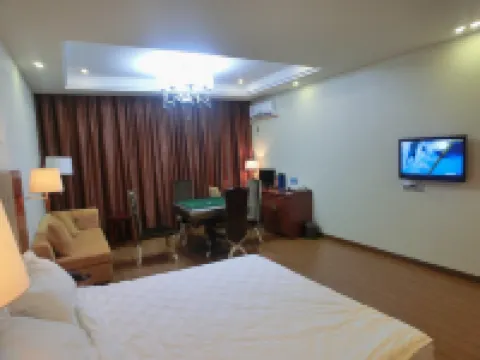 Juli Business Apartment