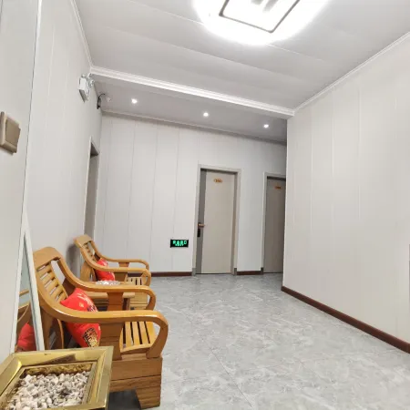 Honghui Hotel