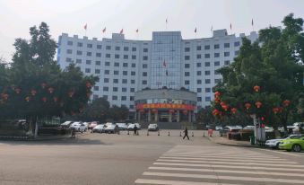 Hejiang Fuyangyi Hotel