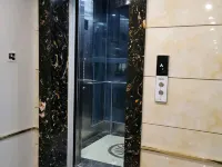 Fengdu Yijiayuan Business Hotel