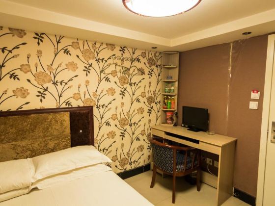 Yueyuan Fashion Hotel (Daqing Central Shopping Mall Shop)