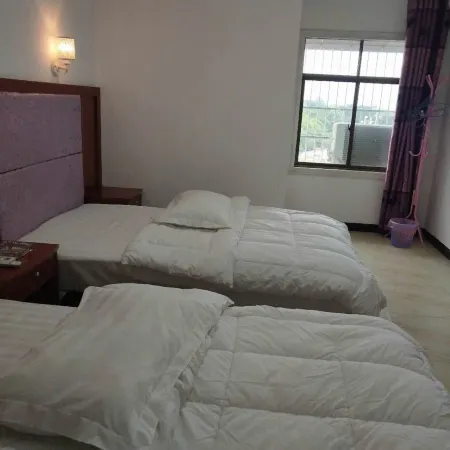 Xiuluo Xiongwei Hotel