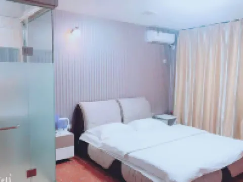 Utopia Theme Inn