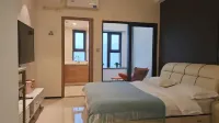 Luoyi Apartment (Fuyang Hengda Lvzhou Shop) - balcony