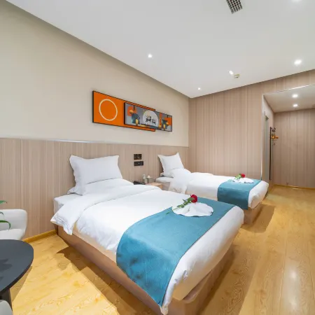 Ankang Jinlan Boutique Stay Hotel (Xin Street Entrance Hanjiang First Bridge)