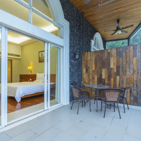 Four Seasons Hotel Jiangmen Huicheng (Guifengshan National Forest Park)