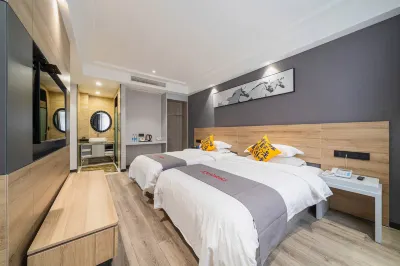 Junyi Hotel (Wenzhou Railway Station Wutian Old Street) Hotels in Wenzhou