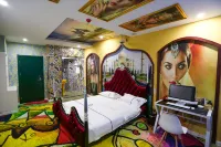 1314 Couples Theme Hotel