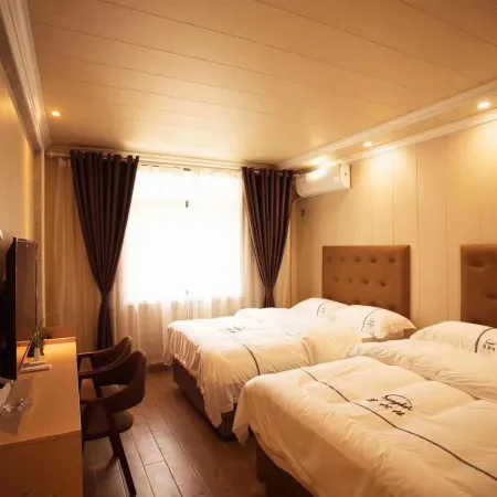 Tongdao Zhisongbai B&B