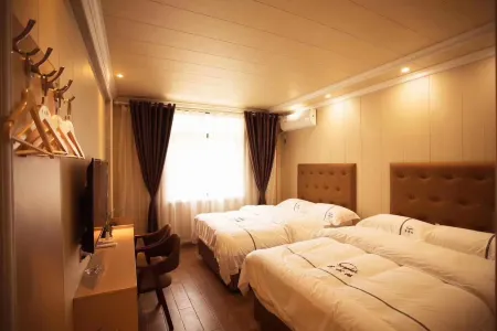 Tongdao Zhisongbai B&B
