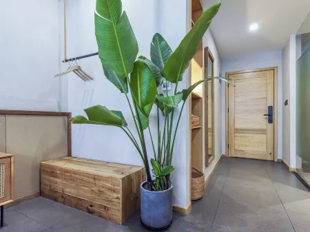 Muxi Hotel (Chongqing Wulong Railway Station)