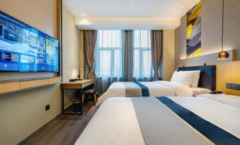 Homeinn Selected Hotel (Yishui Xinhua Road Underground Grand Canyon Scenic Area)