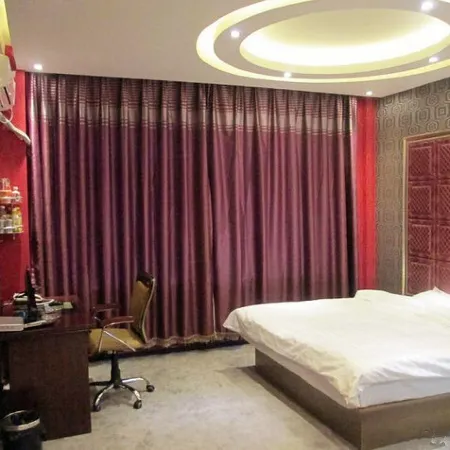Qianxi Theme Hotel