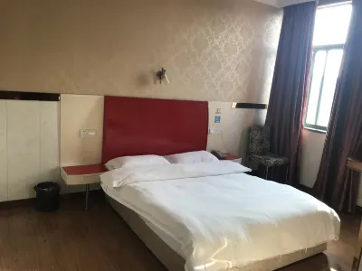 恆祥商務旅館 鄰近阿育王寺-西塔的酒店